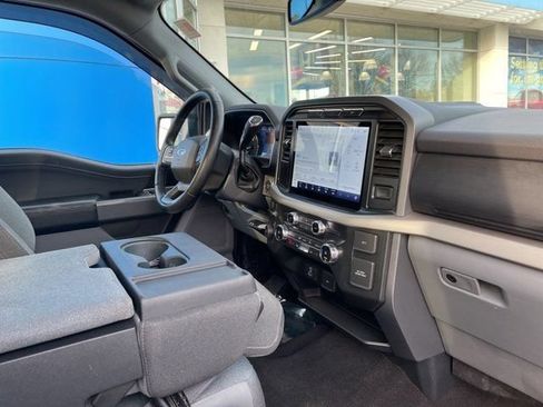 Used 2021 Ford F150 XLT w/ Equipment Group 302A High AWD/4WD image 9