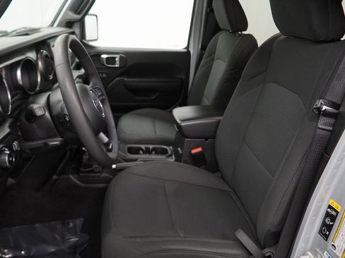 Certified 2023 Jeep Wrangler Sport S image 18