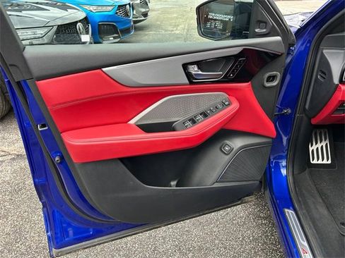 Used 2022 Acura MDX A-Spec image 9