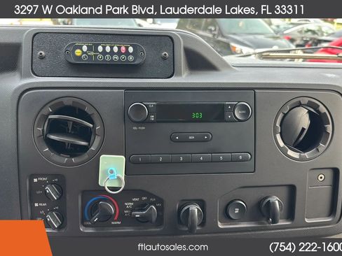 Used 2013 Ford E-250 and Econoline 250 Extended w/ PWR Group RWD image 68
