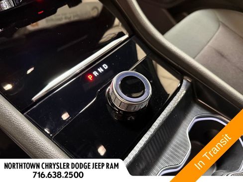 Used 2025 Jeep Grand Cherokee Laredo X w/ Luxury Tech Group I AWD/4WD image 34