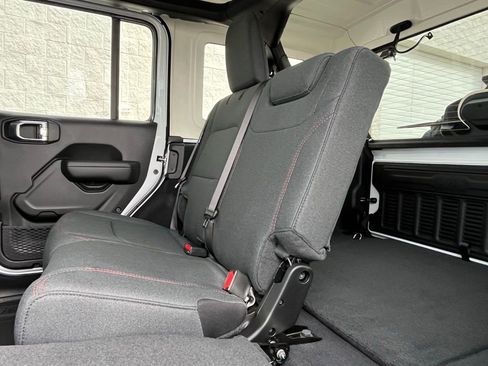 New 2026 Jeep Wrangler Rubicon image 27