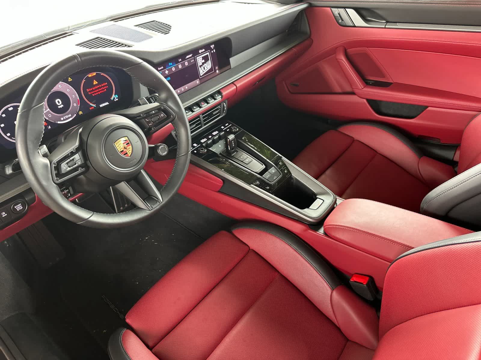 Certified 2025 Porsche 911 Carrera RWD image 4
