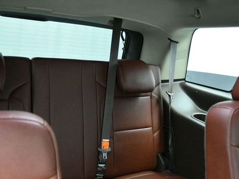 Used 2018 Chevrolet Tahoe Premier image 11