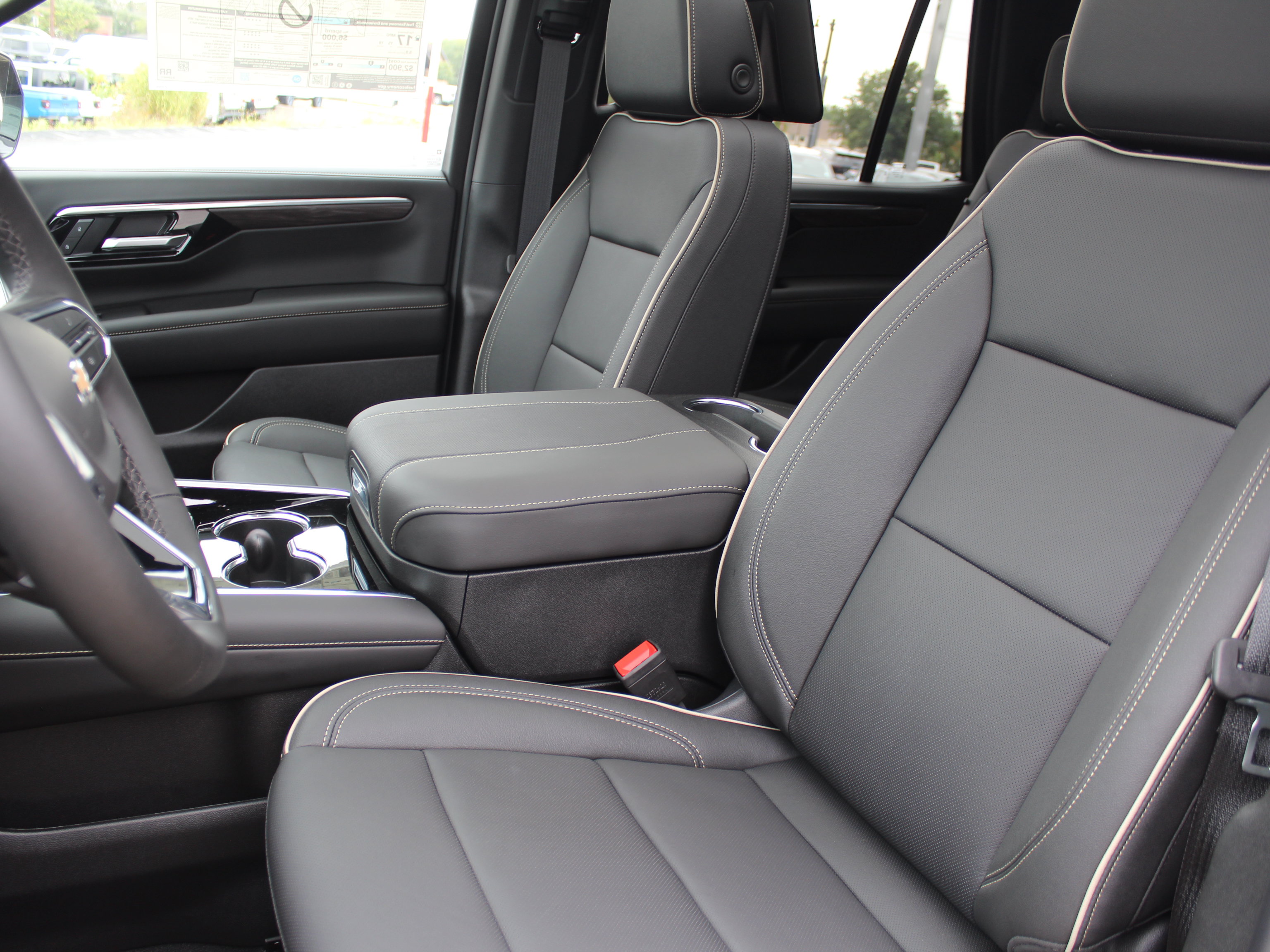 New 2026 Chevrolet Tahoe Premier AWD/4WD image 12