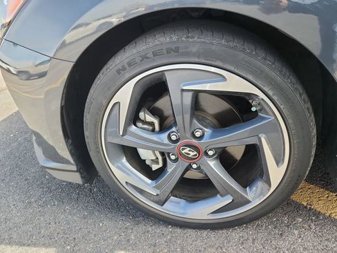 Used 2019 Hyundai Veloster Turbo Ultimate image 15