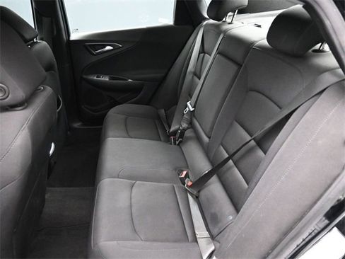 Used 2024 Chevrolet Malibu LT image 18