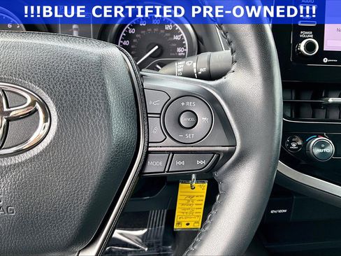 Used 2022 Toyota Camry SE image 13