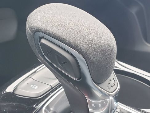 New 2026 Chevrolet Trax LT w/ Driver Confidence Package FWD image 20