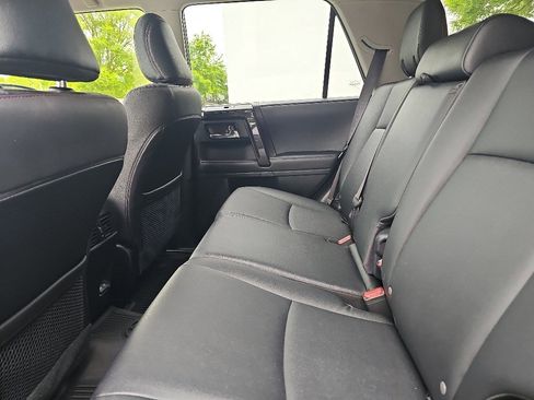 Used 2023 Toyota 4Runner TRD Off-Road Premium w/ Moonroof Package AWD/4WD image 24