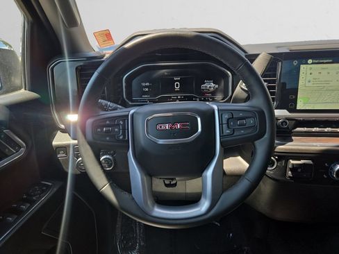 Used 2025 GMC Sierra 1500 SLT AWD/4WD image 13