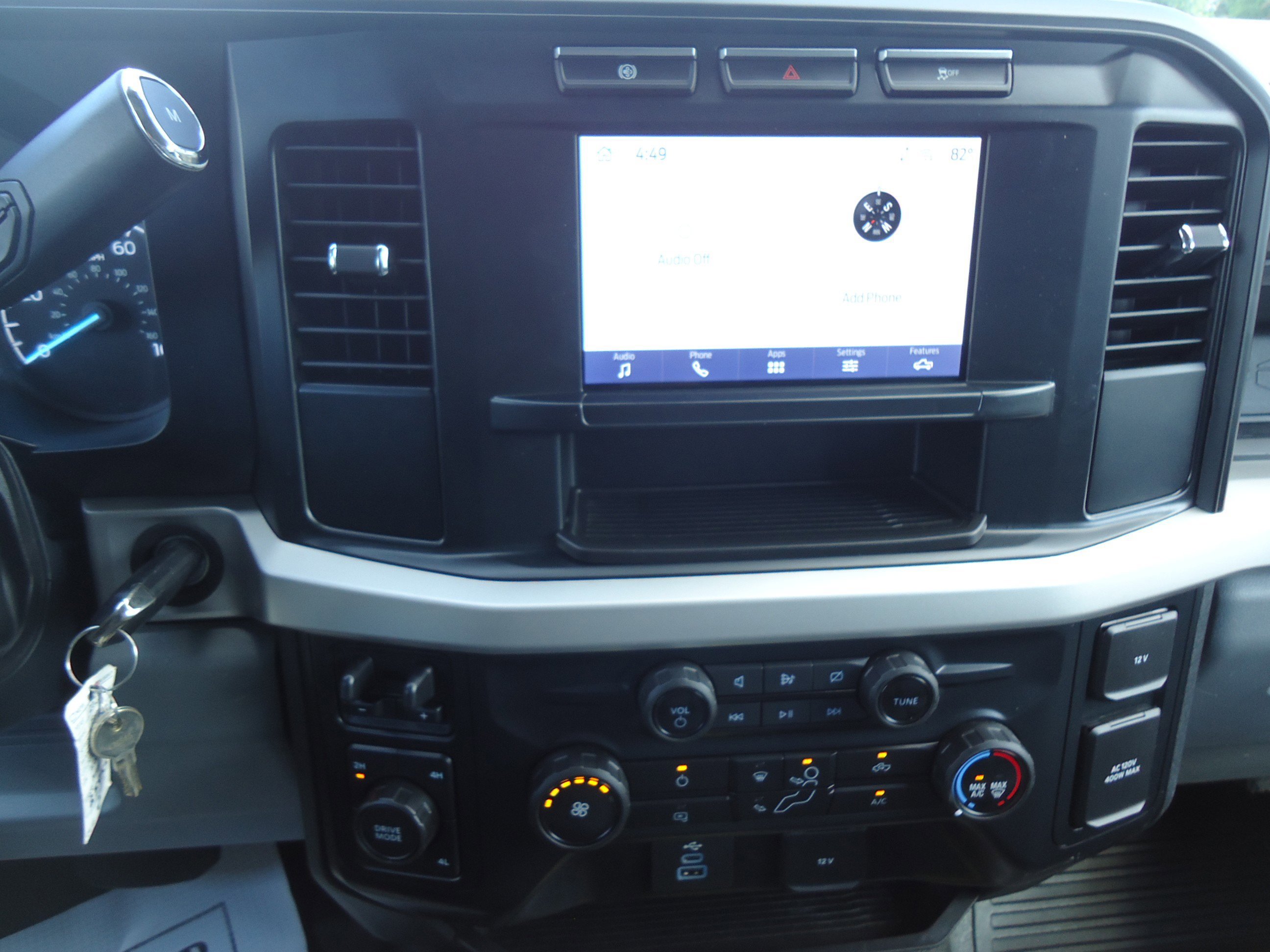 Used 2023 Ford F550 4x4 Regular Cab Super Duty image 17
