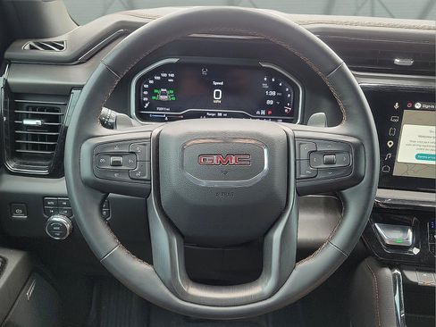 Used 2023 GMC Sierra 1500 AT4 w/ AT4 Premium Package AWD/4WD image 19