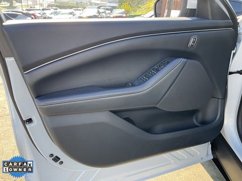 Used 2022 Ford Mustang Mach-E Select image 22
