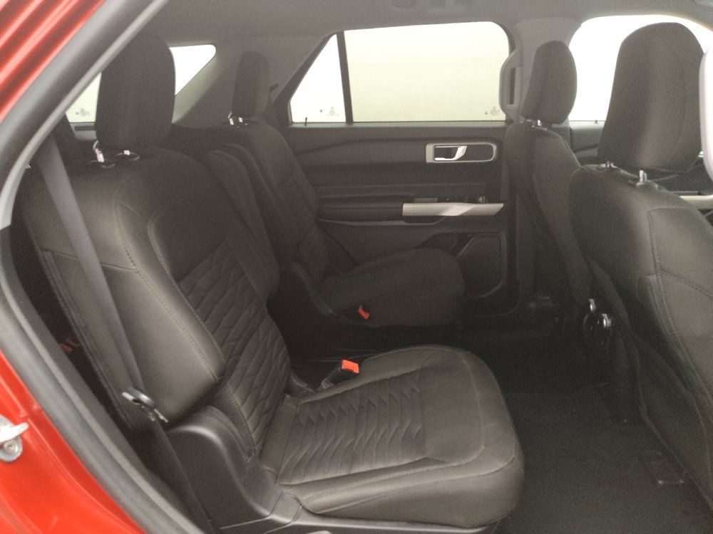 Used 2021 Ford Explorer XLT RWD image 19