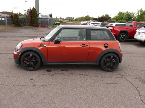 Used 2013 MINI Cooper S FWD image 8