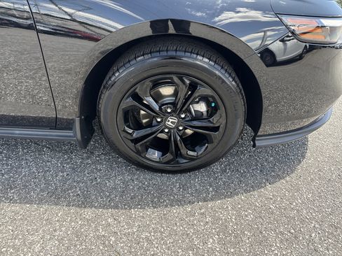 Certified 2024 Honda Accord EX image 13