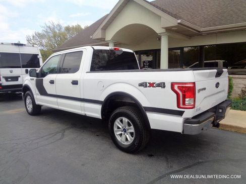 Used 2015 Ford F150 XLT w/ Equipment Group 301A Mid image 4