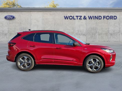 Certified 2023 Ford Escape ST-Line w/ Tech Pack #1 image 7