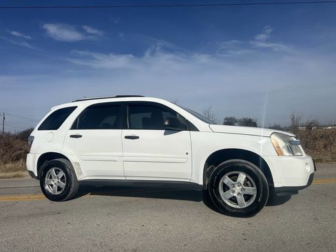 Used 2008 Chevrolet Equinox LS image 3