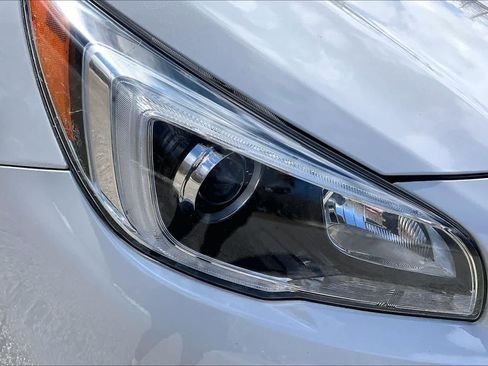 Used 2015 Subaru Outback 2.5i Limited image 27