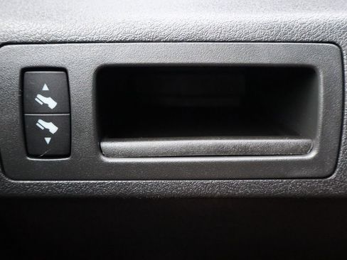 Used 2009 Jeep Grand Cherokee Laredo image 29