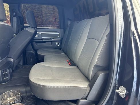 Used 2021 RAM 2500 Big Horn image 5