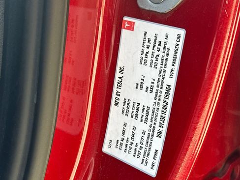 Used 2018 Tesla Model 3 Mid Range RWD image 26