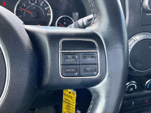 Used 2013 Jeep Wrangler Sport AWD/4WD image 19