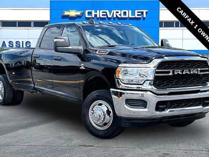 Used 2024 RAM 3500 Tradesman w/ Chrome Appearance Group