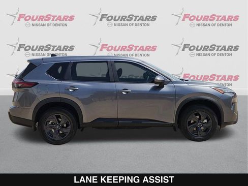 New 2026 Nissan Rogue SV FWD image 3