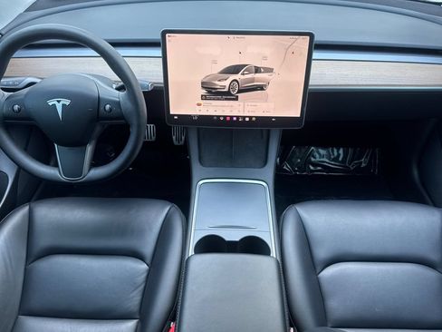 Used 2023 Tesla Model 3 Standard Range RWD image 12