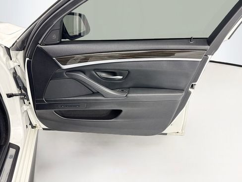 Used 2013 BMW 535i Sedan RWD image 24