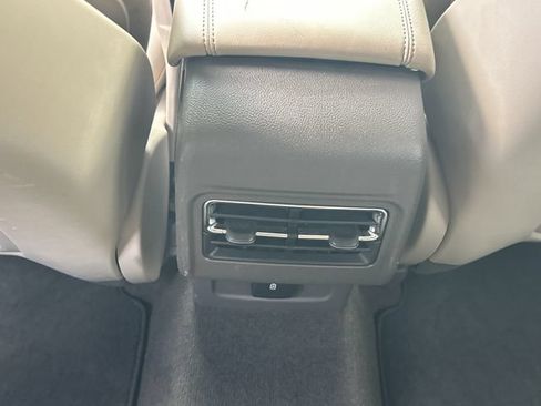 Certified 2022 Lincoln Corsair FWD image 15