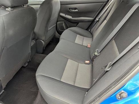 Used 2023 Nissan Sentra SV image 18