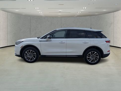 Used 2022 Lincoln Corsair FWD image 6