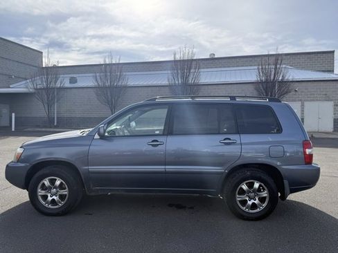 Used 2005 Toyota Highlander V6 image 5