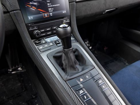Certified 2023 Porsche 718 Cayman GT4 RS RWD image 48