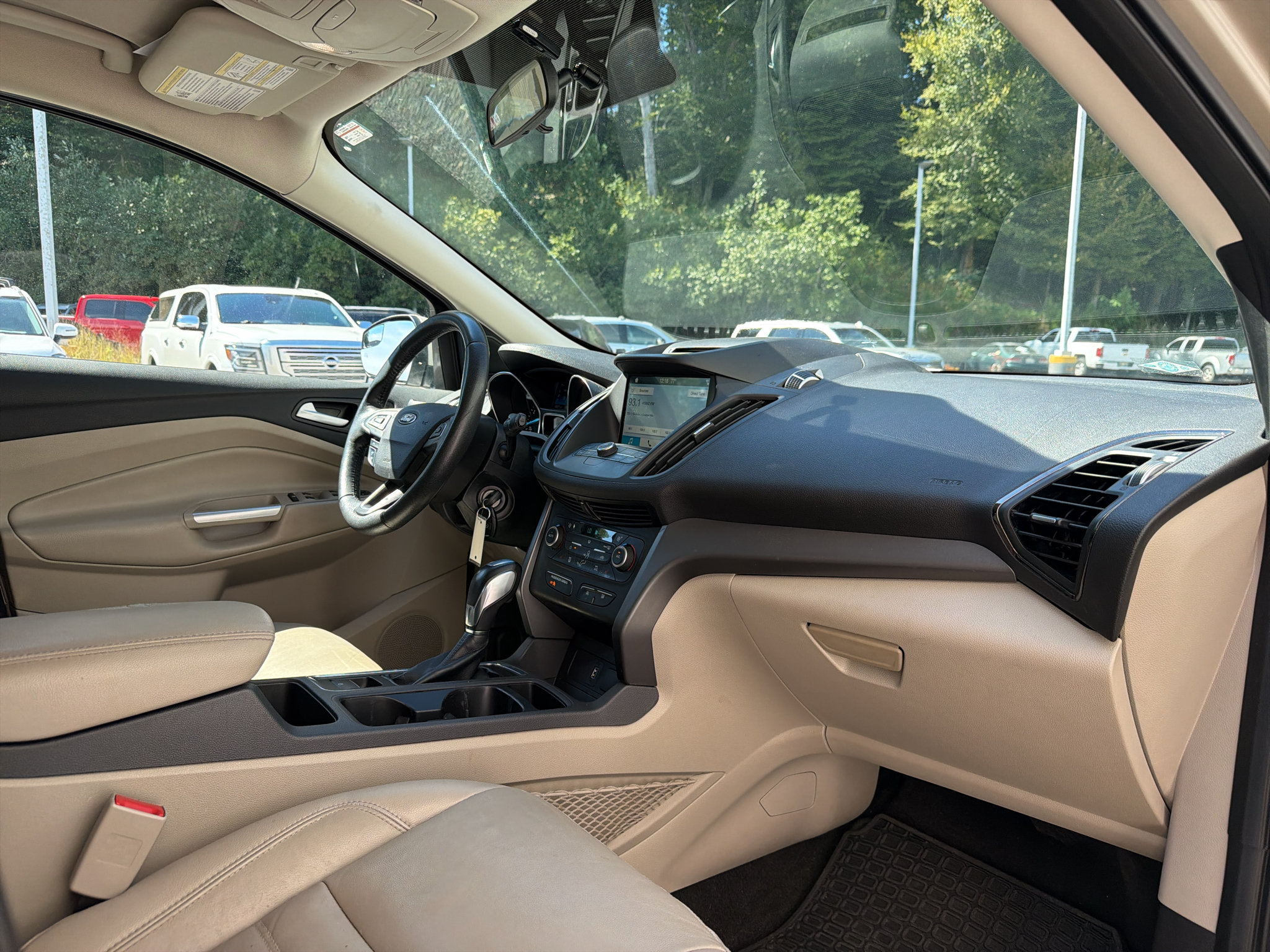 Used 2018 Ford Escape SEL FWD image 19