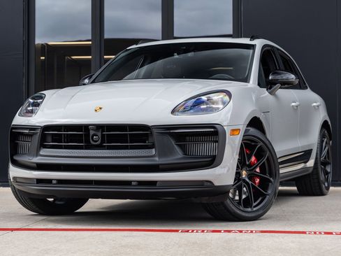 New 2026 Porsche Macan GTS AWD/4WD image 1