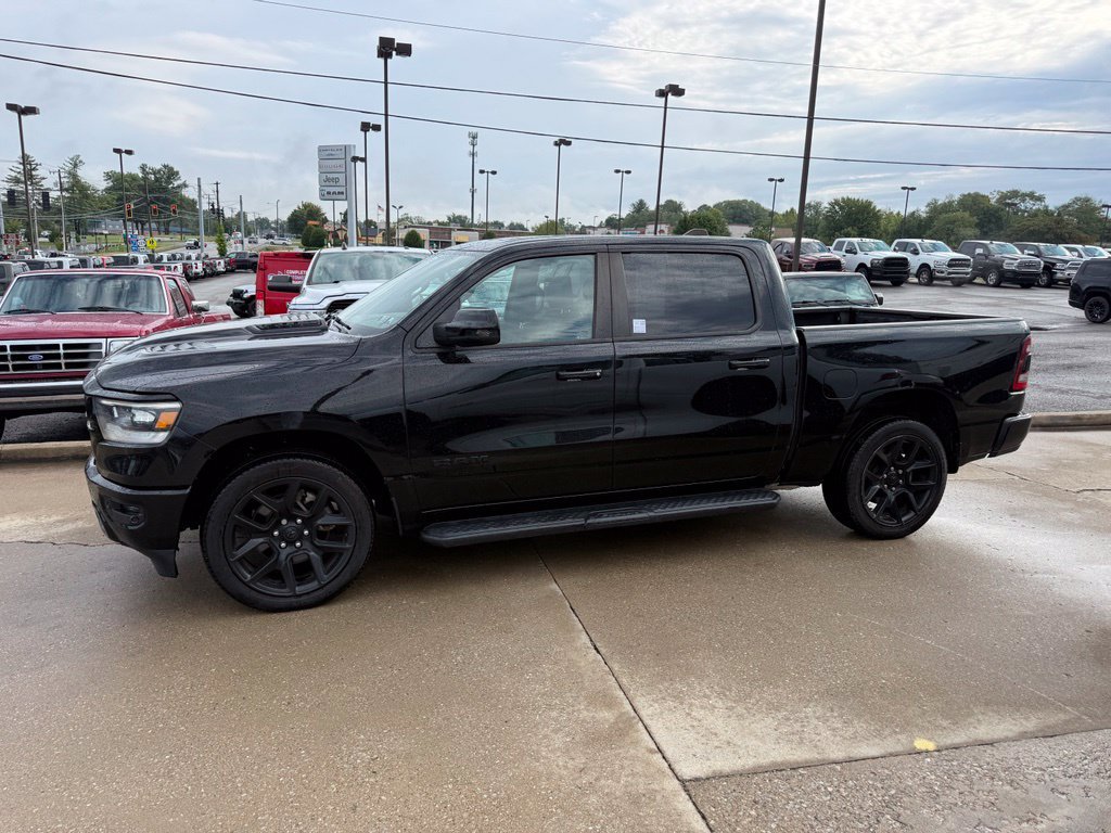 Used 2023 RAM 1500 Laramie AWD/4WD image 10