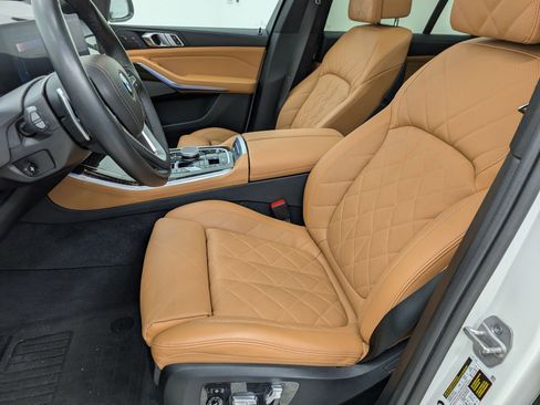 Certified 2024 BMW X5 xDrive50e w/ Premium Package image 5