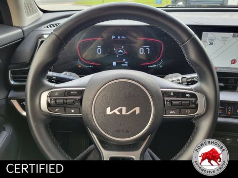 Used 2024 Kia Sportage EX FWD image 31