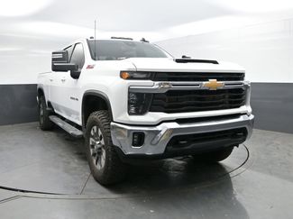 Used 2024 Chevrolet Silverado 2500 LT video 2