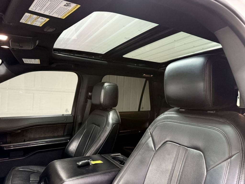 Used 2019 Ford Expedition Max Limited w/ Equipment Group 301A AWD/4WD image 11