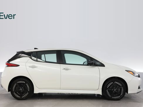 Used 2024 Nissan Leaf SV Plus FWD image 13