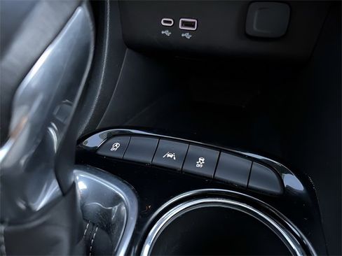 Used 2024 Buick Encore GX Preferred image 20