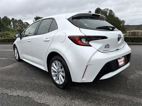 Used 2023 Toyota Corolla SE image 7