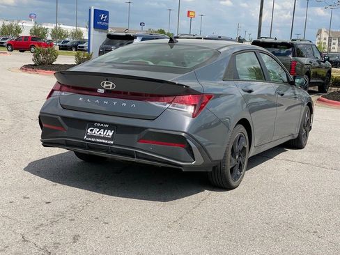 Used 2026 Hyundai Elantra Sport FWD image 7