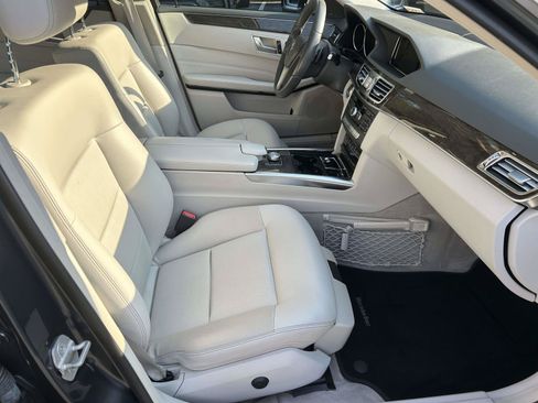 Used 2014 Mercedes-Benz E 350 Sedan image 51